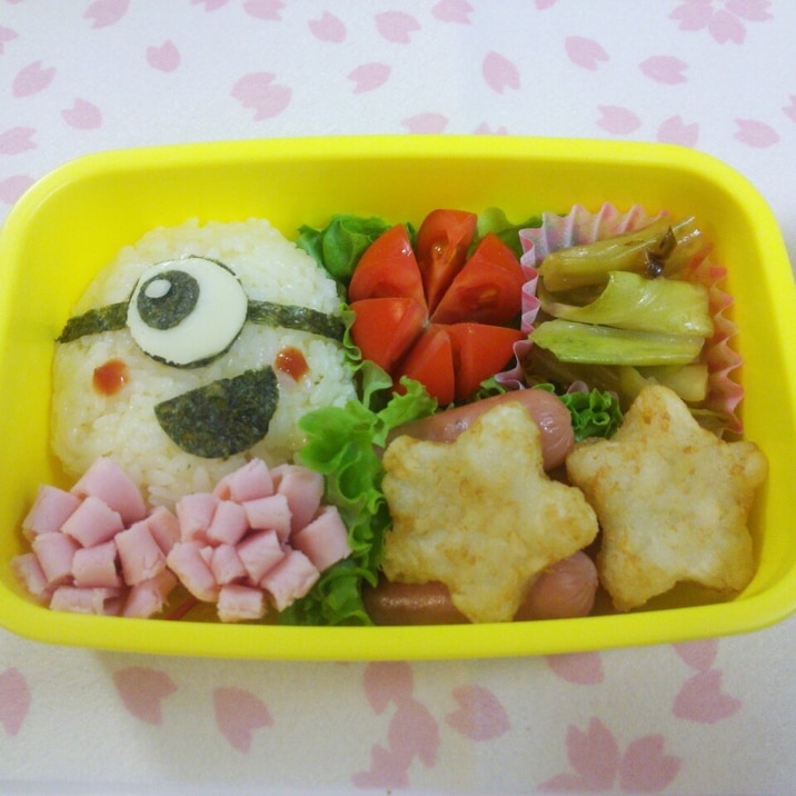 キャラ弁  幼稚園児 ミニオンとお花畑♪